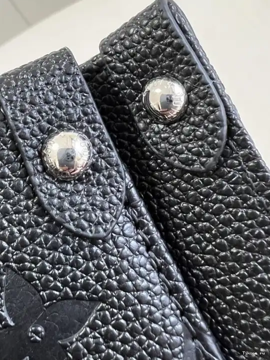 Affordable LOUIS ONTHEGO VUITTON PM 0629